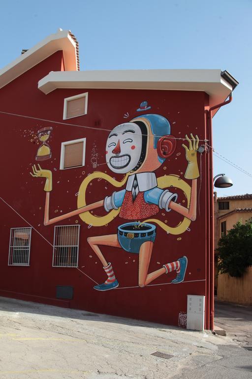 Locanda Degli Artisti Tortolì Exteriör bild