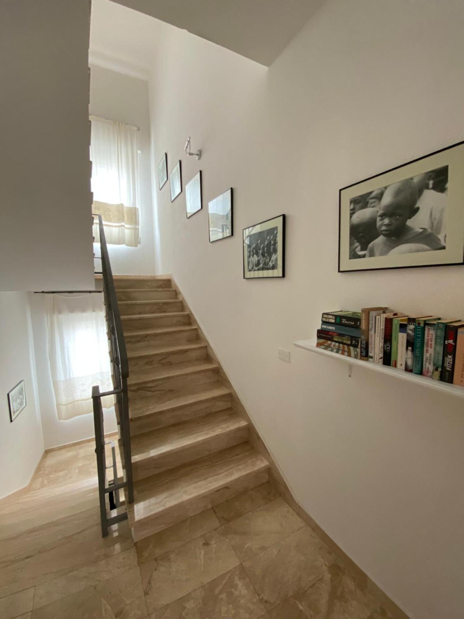 Locanda Degli Artisti Tortolì Exteriör bild